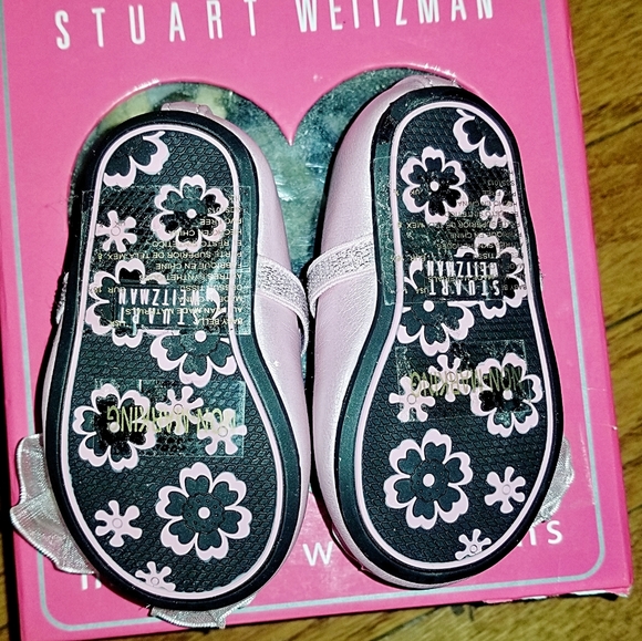 Adorable Pink Infant Stuart Weitzman Shoes- Size 1 - Picture 2 of 2